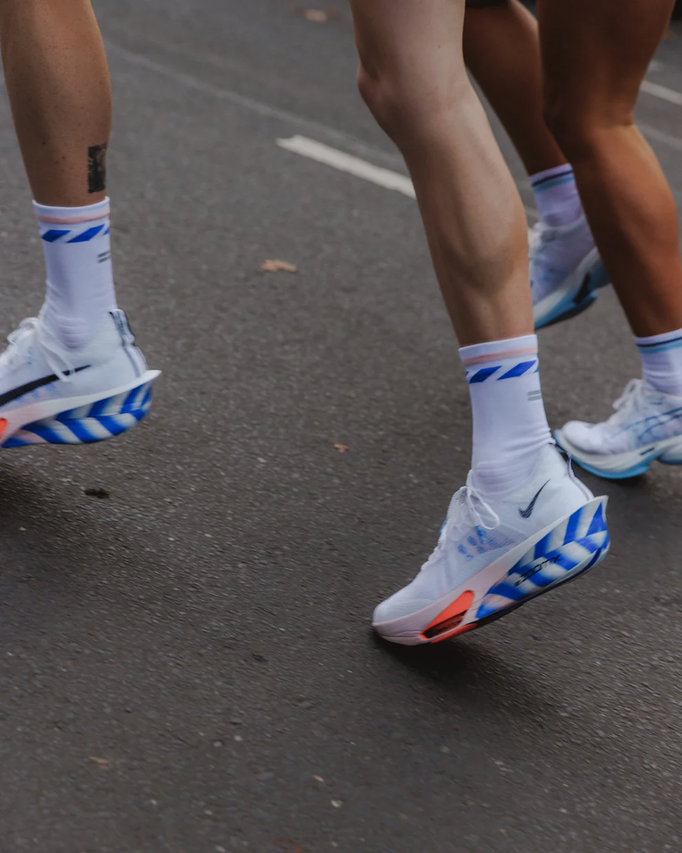 【SHYU 競賽跑襪】專為 Nike 碳板鞋設計｜White | Sash | Melon 台灣官方合作夥伴