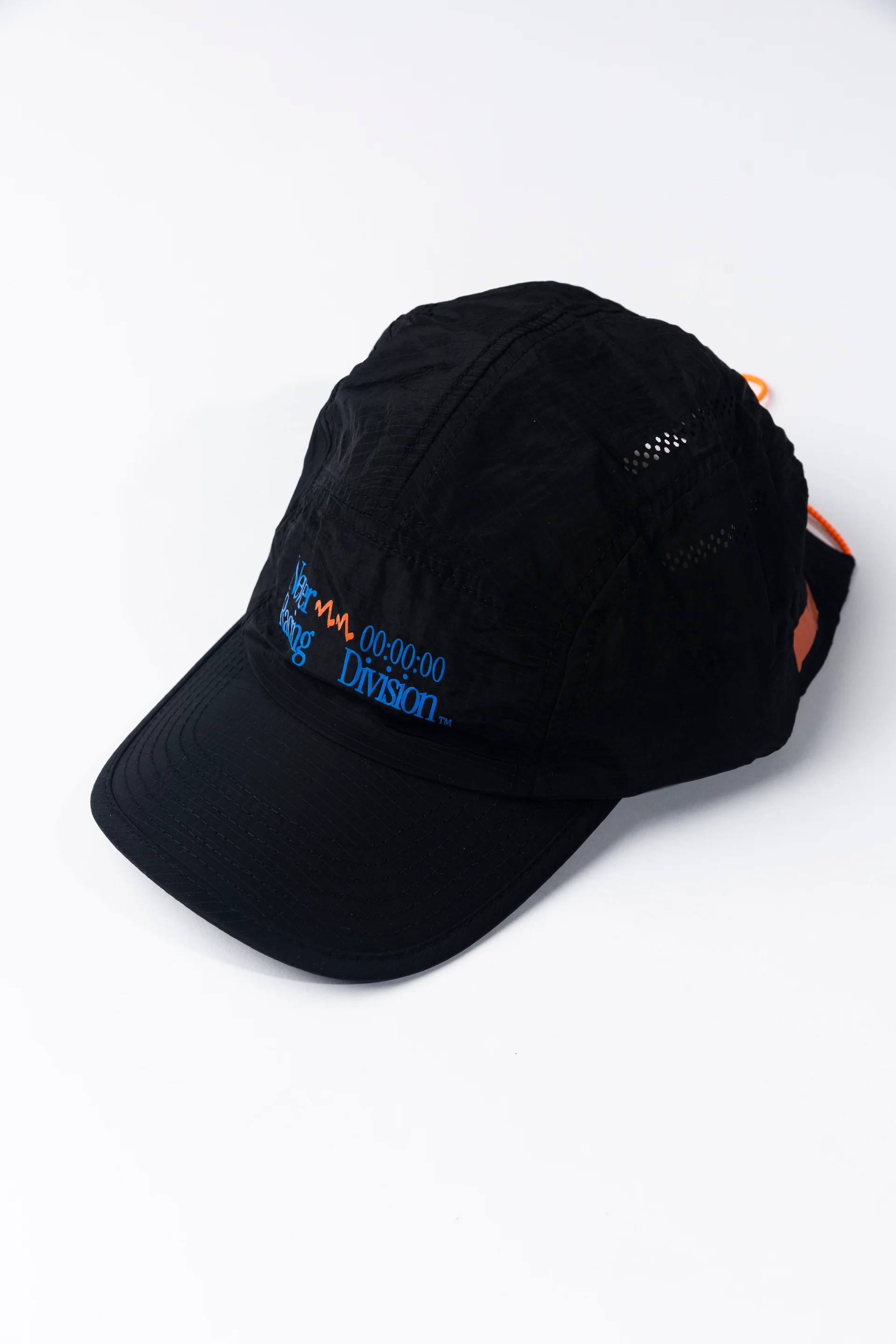 【Never】 RACING DIVISION BLACK CAP 跑帽