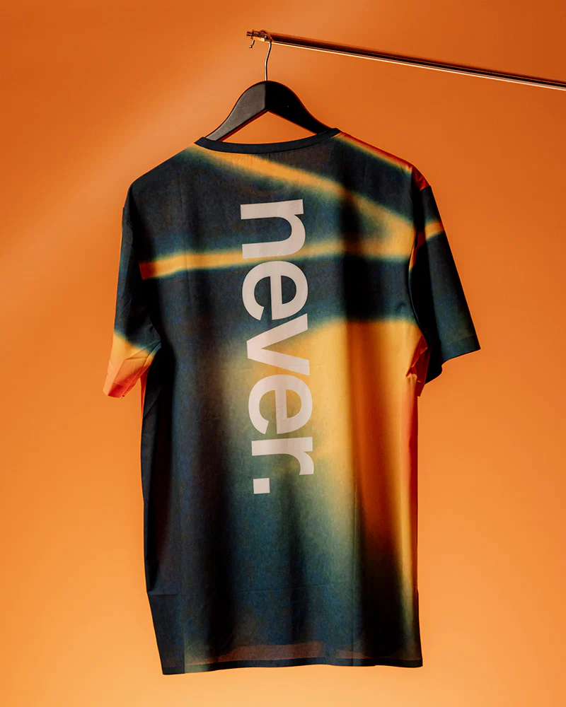 【Never】BURST TEE 跑步上衣