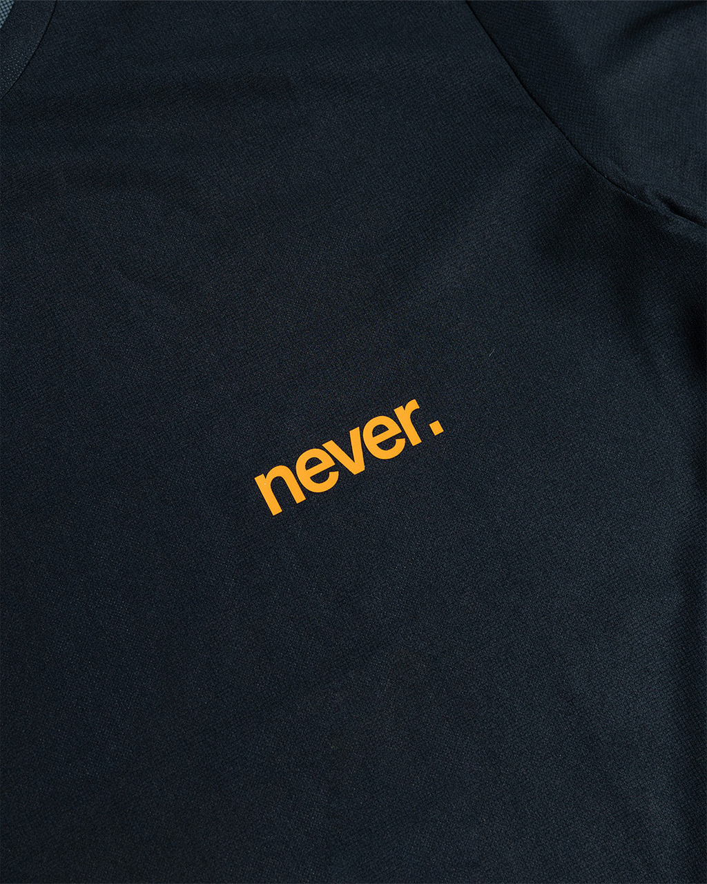 【Never】STACKED TEE BLACK 跑步上衣