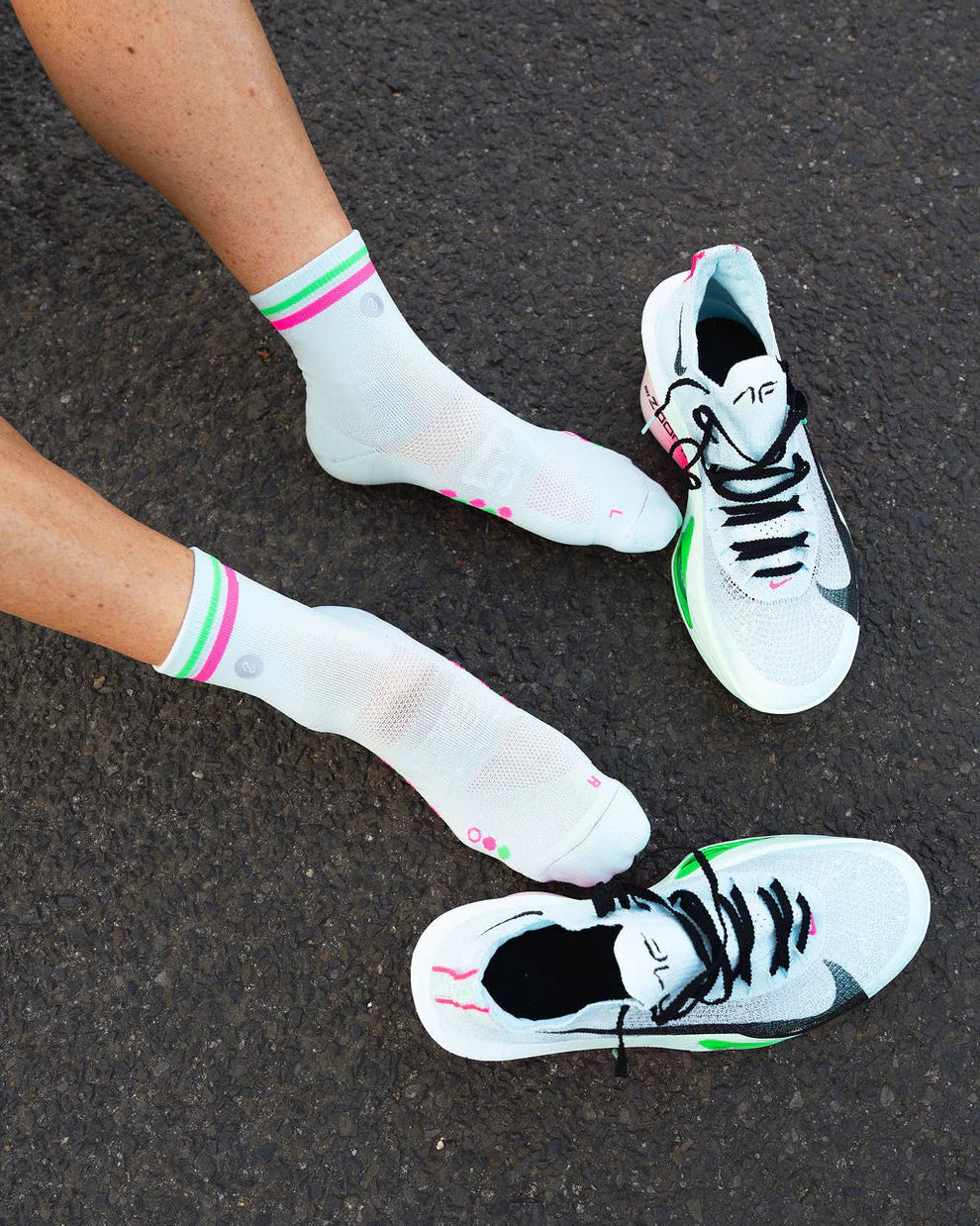 【SHYU 競賽跑襪】專為 Nike 碳板鞋設計｜foam | pink | green 台灣官方合作夥伴
