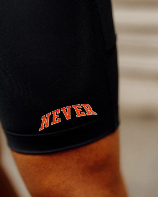 【Never】ZERO HALF TIGHTS BLACK 跑步緊身短褲