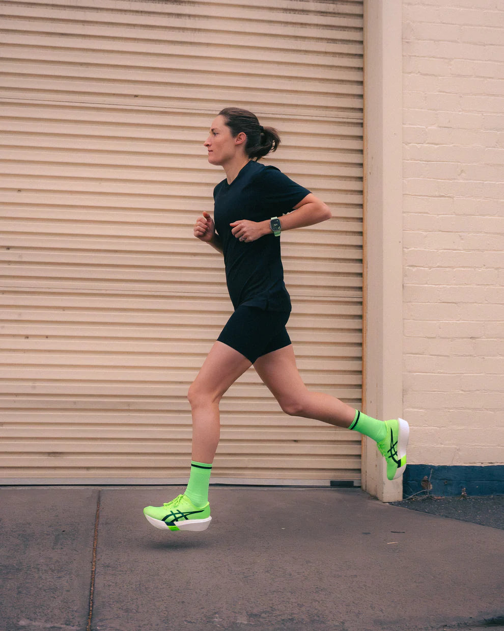 預購｜2026 春夏批次【SHYU 競賽跑襪】專為 Asics 碳板鞋設計｜acid | green | black 台灣官方合作夥伴
