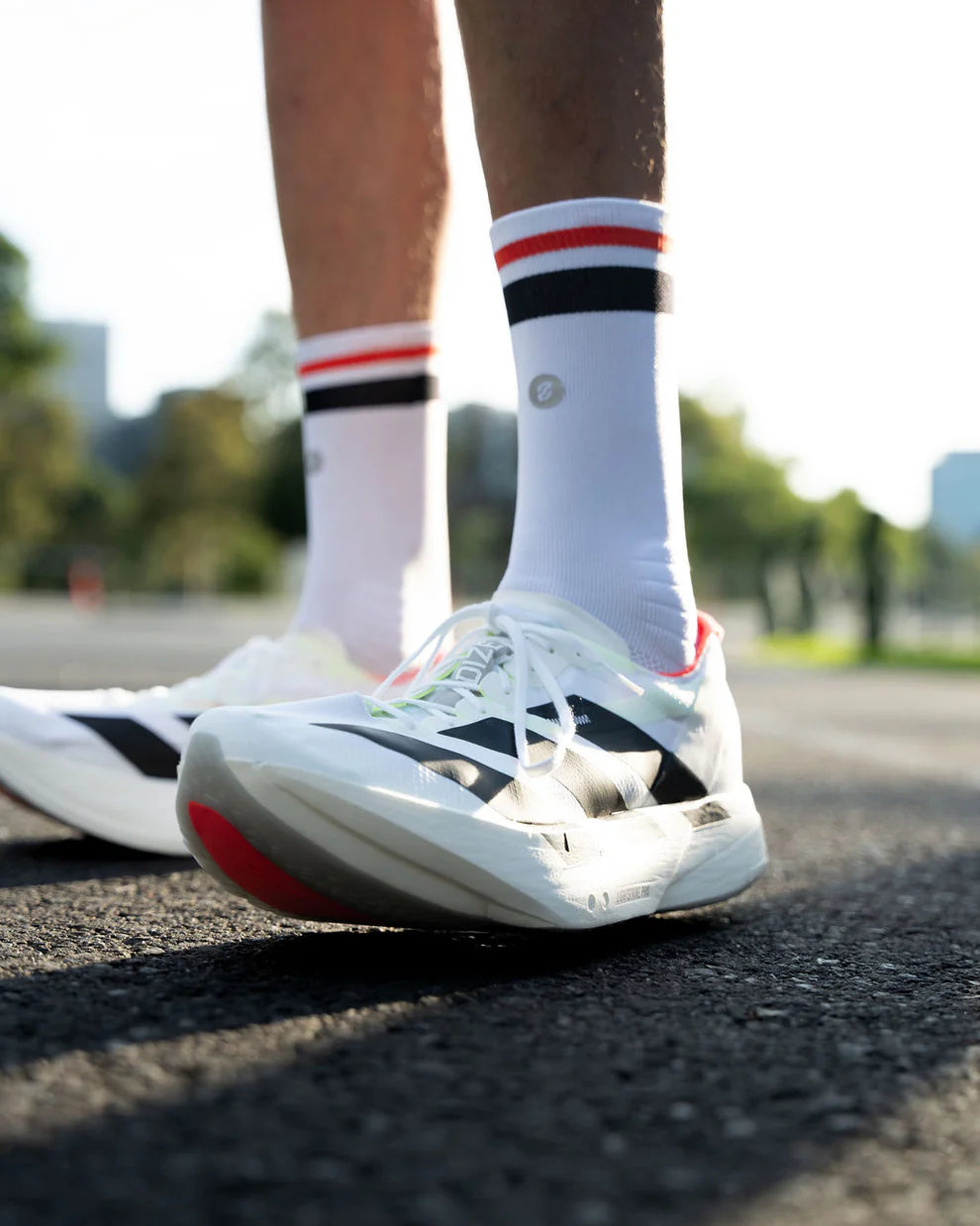 【SHYU 競賽跑襪】專為 Adidas 碳板鞋設計｜white | black | red 台灣官方合作夥伴