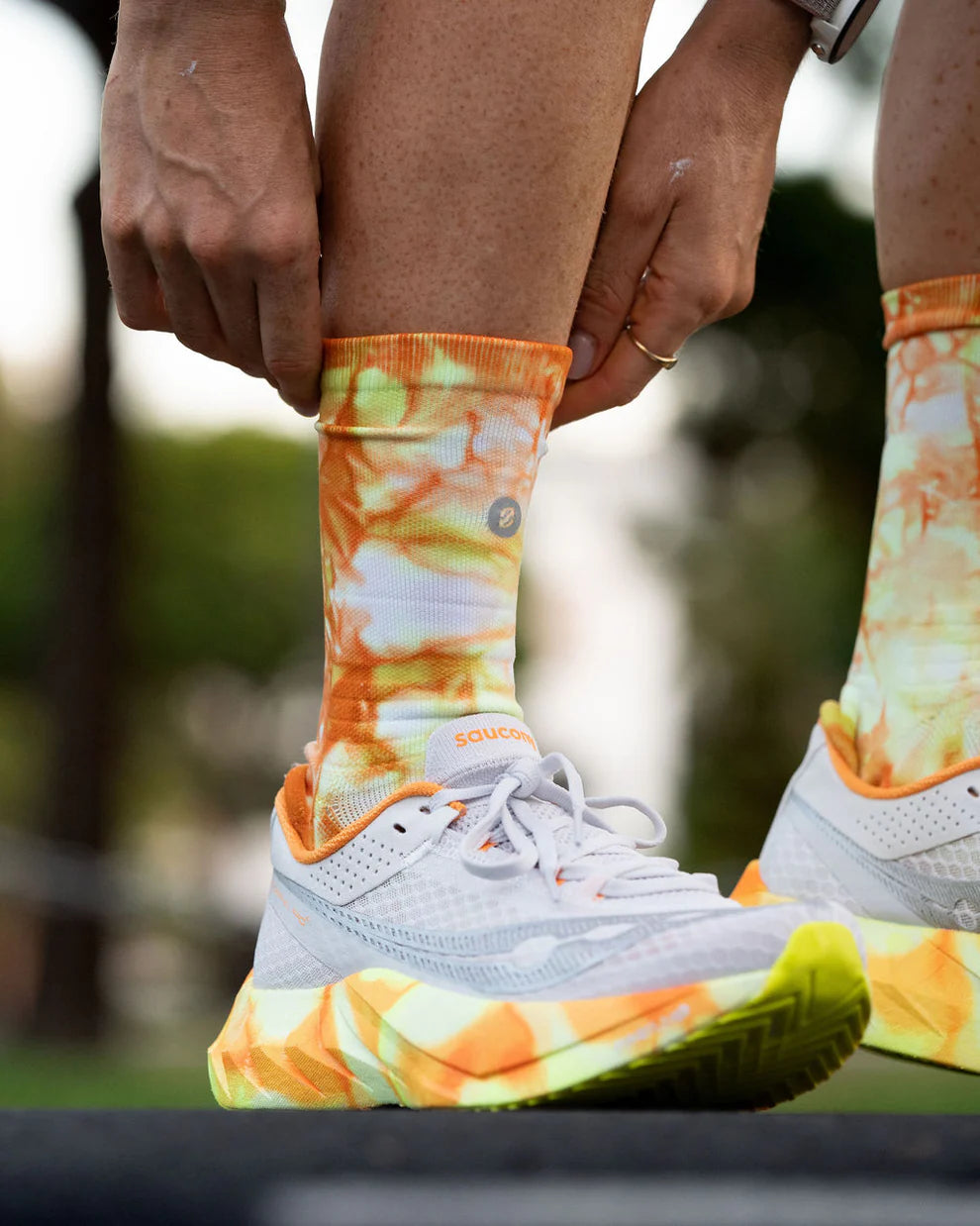 【SHYU 競賽跑襪】專為 Saucony 碳板鞋設計｜orange | zest | white 台灣官方合作夥伴